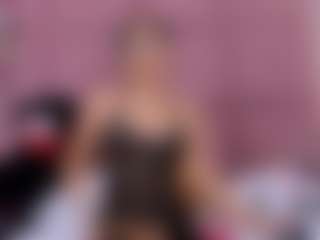 Live cam show with Amy - Flashing on Camsoda