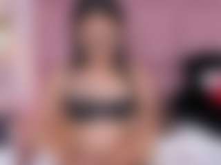 Live cam show with Amy - Flashing on sexylive.show