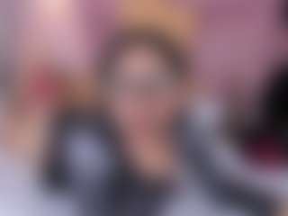 Live cam show with Amy - Latina Teen (18+) on Dolls Live | colombia