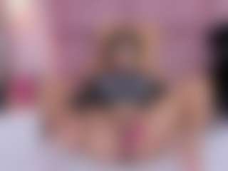 Live cam show with Amy - Big Ass on Camsoda