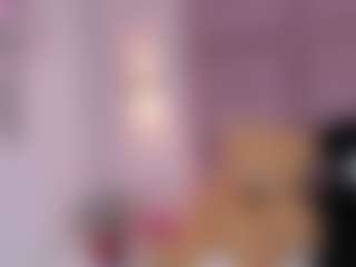 Live cam show with Amy - Middle Aged on TeamSkeetLive