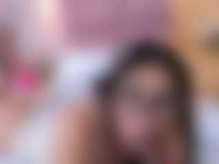 Live cam show with Amy - Teen (18+) on instabang