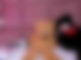 Live cam show with Amy - Ass Bouncing on CamClone
