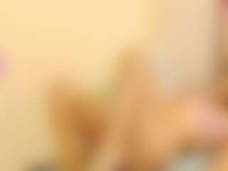 Live cam show with Amy - Control on studioflirtlive.com