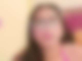 Live cam show with Amy - Petite on Soda Cam