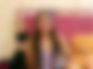 Live cam show with Amy - Toys Middle Aged on Camsoda