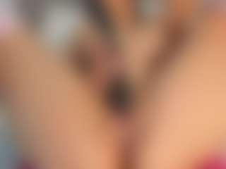 Live cam show with Anny-Cute - BBW on fapnchat