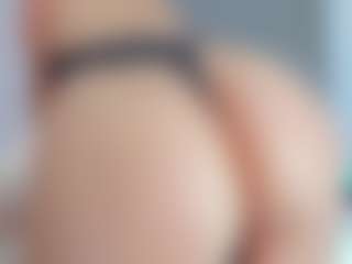 Live cam show with Anny-Cute - Shaved Pussy Toys on CSO-WL