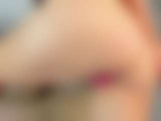 Live cam show with Anny-Cute - Full Nudity on madthumbs