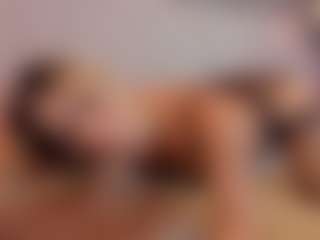 Live cam show with Ariana-sweet - Cute on Instabang