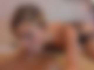Live cam show with Ariana-sweet - Blonde Hair on livesexfox.com
