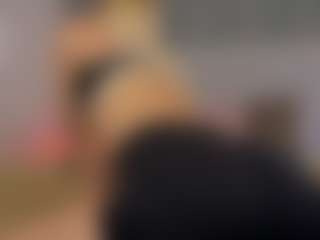 Live cam show with Ariana-sweet - Natural on Uber Horny