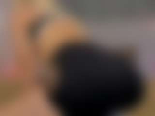 Live cam show with Ariana-sweet - Small Tits on Chatstar
