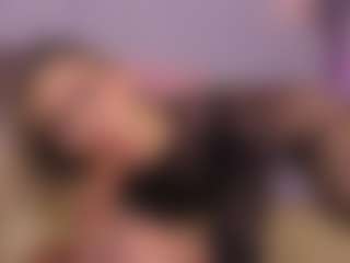 Live cam show with Ariana-sweet - Amateur on Dare Cams