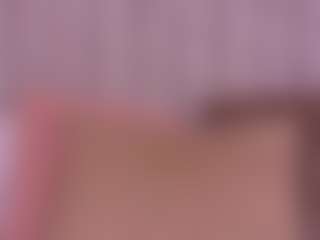 Live cam show with Ariana-sweet - Skinny on luckytryst.com