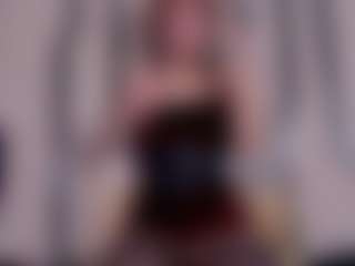 Live cam show with barbieambar - Smoking on Camsoda