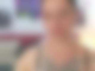 lucia-21's Live Sex Cam Show