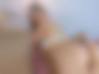 LynetteHeldreth's Live Sex Cam Show