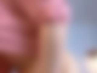 Live cam show with LynetteHeldreth - Tittyfuck on crypto-cams
