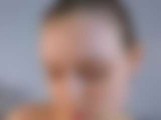 Live cam show with LynetteHeldreth - Smoking on liverealitysex.com
