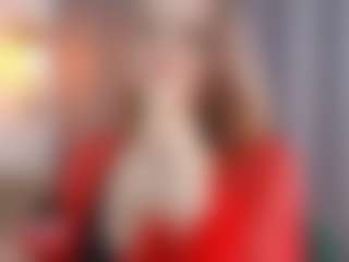 Live cam show with LynetteHeldreth - Brown Hair on Camming Site