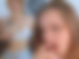 Live cam show with LynetteHeldreth - Tease on Camsoda
