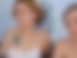 LynetteHeldreth's Live Sex Cam Show