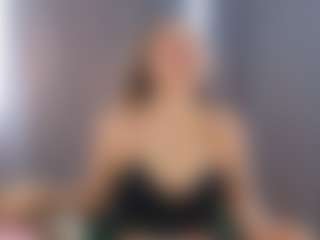 Live cam show with LynetteHeldreth - Tittyfuck on Chatstar