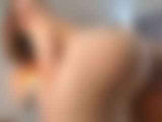 LynetteHeldreth's Live Sex Cam Show