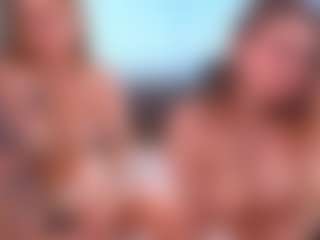 Live cam show with LynetteHeldreth - Smoking on CamwithHer