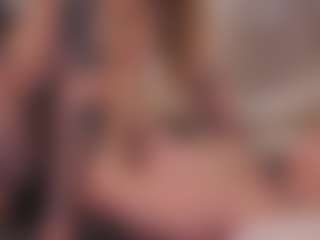 LynetteHeldreth's Live Sex Cam Show