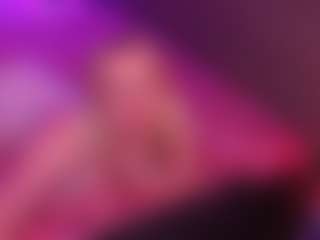 Live cam show with margotrobbie7 - Thick on camgirlchat.live