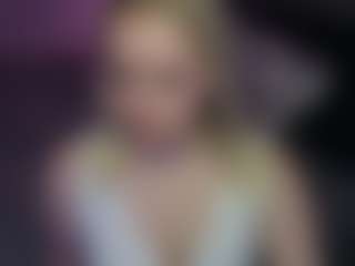 Live cam show with margotrobbie7 - Petite on Uber Horny