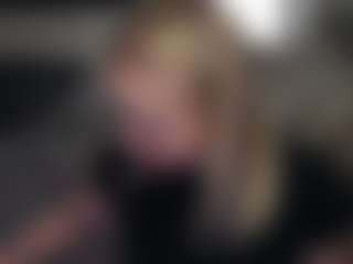 Live cam show with margotrobbie7 - Blonde Hair on Cam Slut