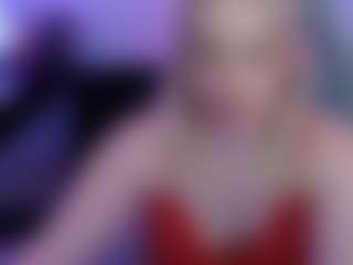 Live cam show with margotrobbie7 - Butt Plug on Camsoda