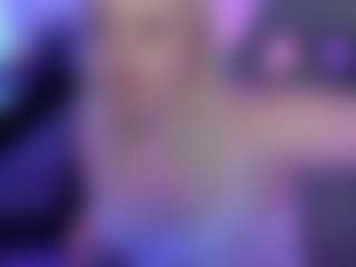 Live cam show with margotrobbie7 - Shower on PervPlay.com