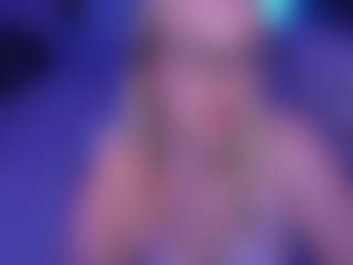 Live cam show with margotrobbie7 - Blonde Hair Fetish on Uber Horny