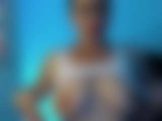 Live cam show with Milly-Sanchez - Brown Hair on Stripli.com