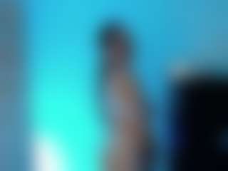 Live cam show with Milly-Sanchez - Brown Hair on eurowanks.com