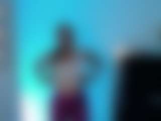 Live cam show with Milly-Sanchez - Public on 1on1-livenow