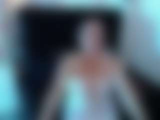 Live cam show with Milly-Sanchez - Middle Aged on Livezox