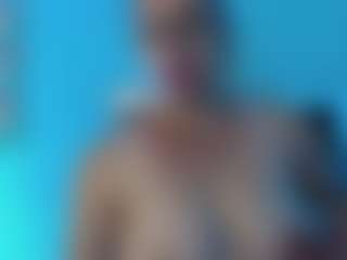 Live cam show with Milly-Sanchez - Gamer Mature on hotwifechat.live