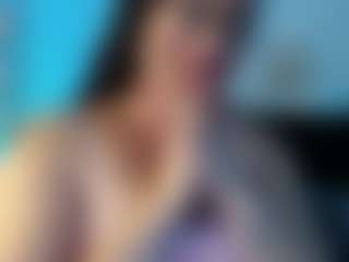 Live cam show with Milly-Sanchez - Public Mature on livesuperchat.net