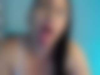 Live cam show with Milly-Sanchez - Amateur Brown Hair on TeamSkeetLive