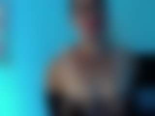 Live cam show with Milly-Sanchez - Middle Aged on sexylive.show