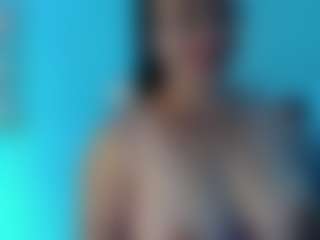 Live cam show with Milly-Sanchez - Brown Hair on Strip Flash - Live Sex Shows