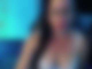 Live cam show with Milly-Sanchez - Middle Aged on UwU Esports