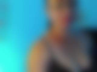 Live cam show with Milly-Sanchez - Latina Mature on friskycurves.com