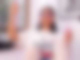 sugarburn MILF webcam performer live streaming
