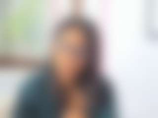sugarburn MILF webcam performer live streaming